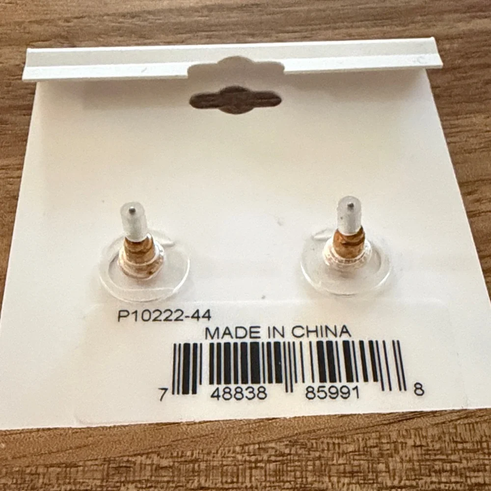 Juicy Couture Pink and Gold Heart Earrings RETIRED - Picture 2 of 2